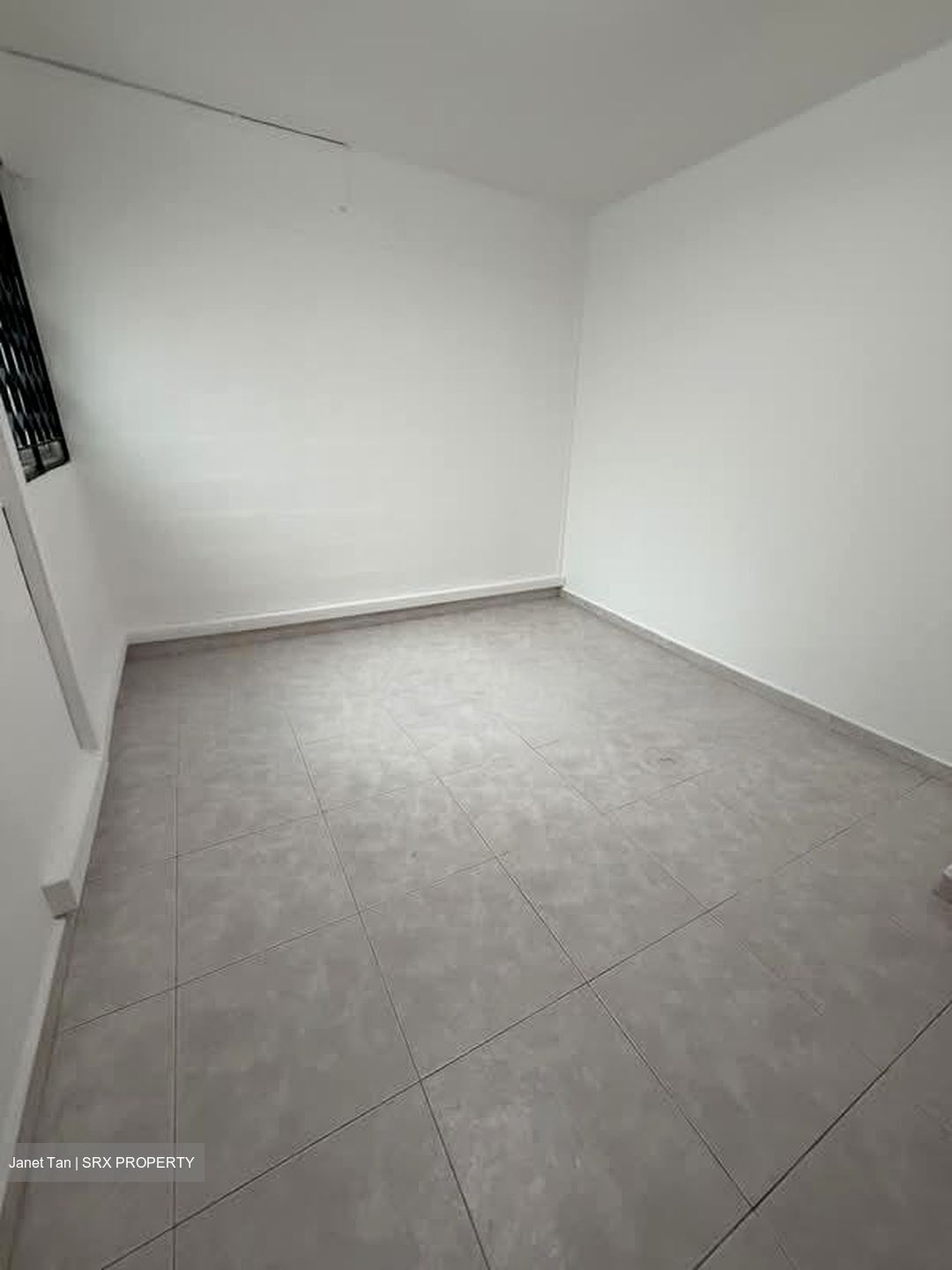Blk 352 Clementi Avenue 2 Shopping Centre (Clementi), HDB 4 Rooms #585444211